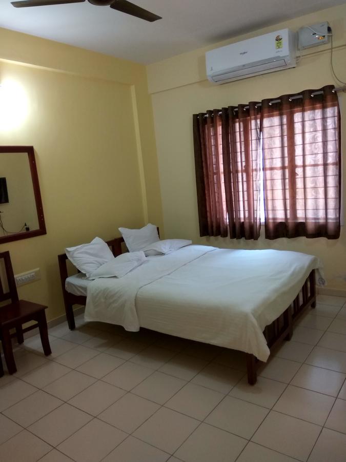 เวกา เรสซิเดนซี่ Hotel บังกาลอร์ ภายนอก รูปภาพ