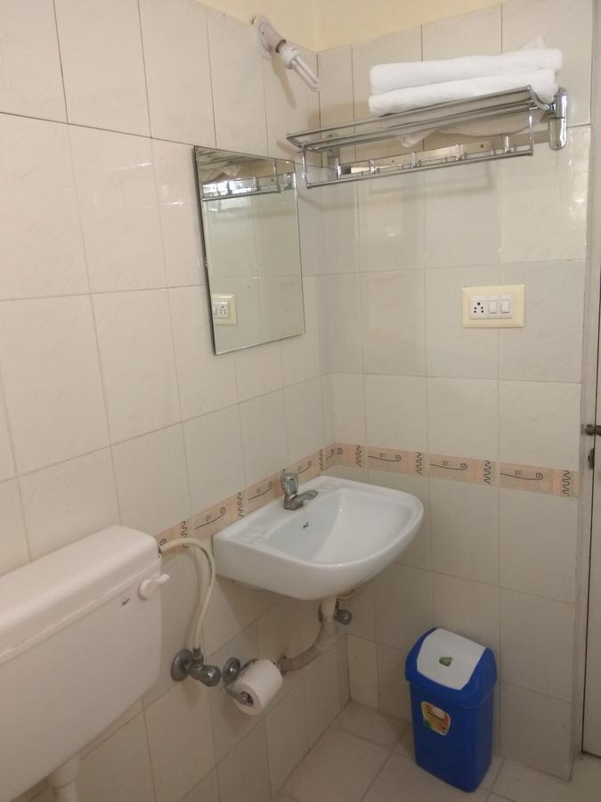 เวกา เรสซิเดนซี่ Hotel บังกาลอร์ ภายนอก รูปภาพ